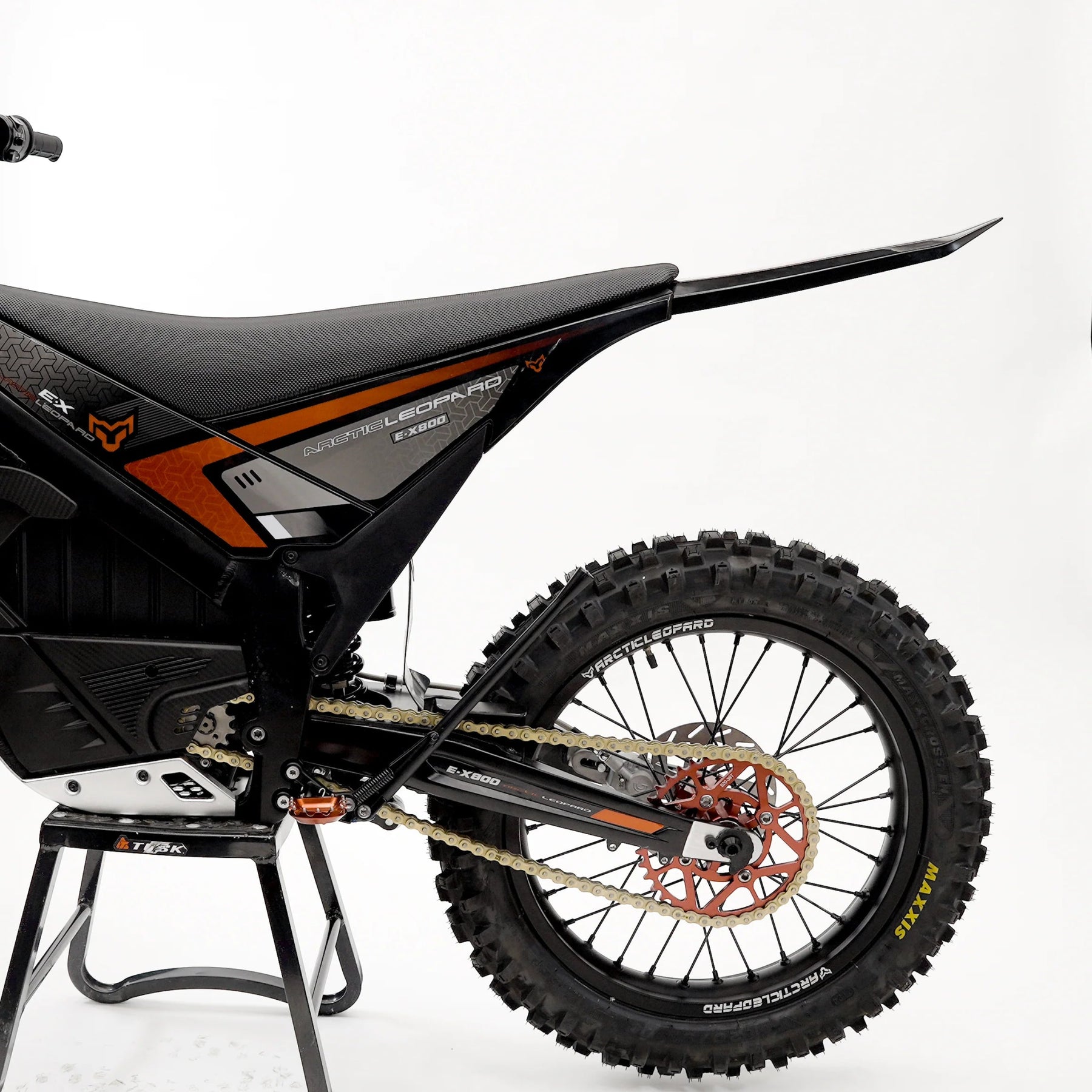 2025 Arctic Leopard EXE 800 - Image 6